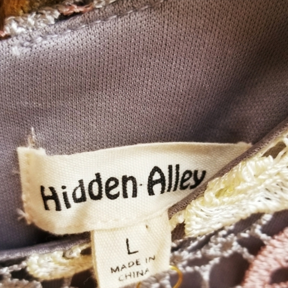 Pink Lillac Cream Hidden Alley Lace Dress - Picture 2 of 6